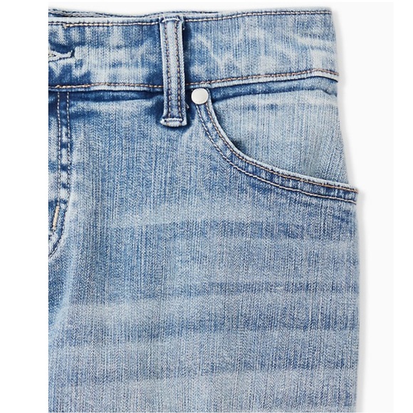Torrid CROP BOYFRIEND STRAIGHT VINTAGE STRETCH MID-RISE JEAN - Picture 3 of 4